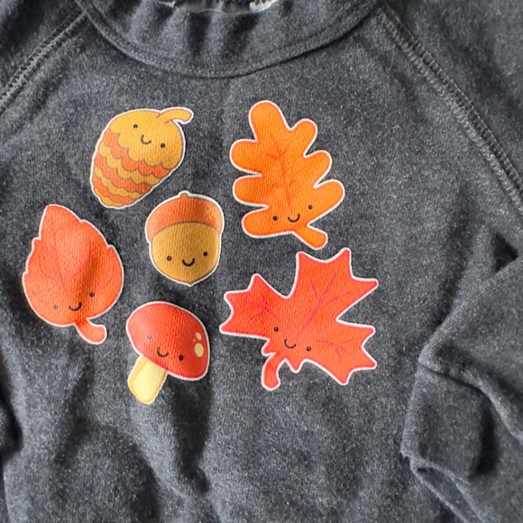 Whistle and flute leaves pullover - Picture 3 of 5